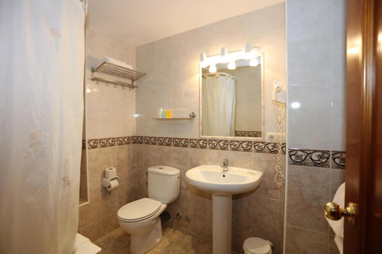 Hotel El Tilo Panes Dış mekan fotoğraf