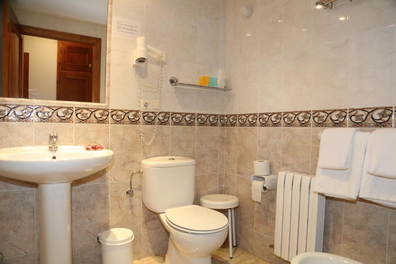 Hotel El Tilo Panes Dış mekan fotoğraf