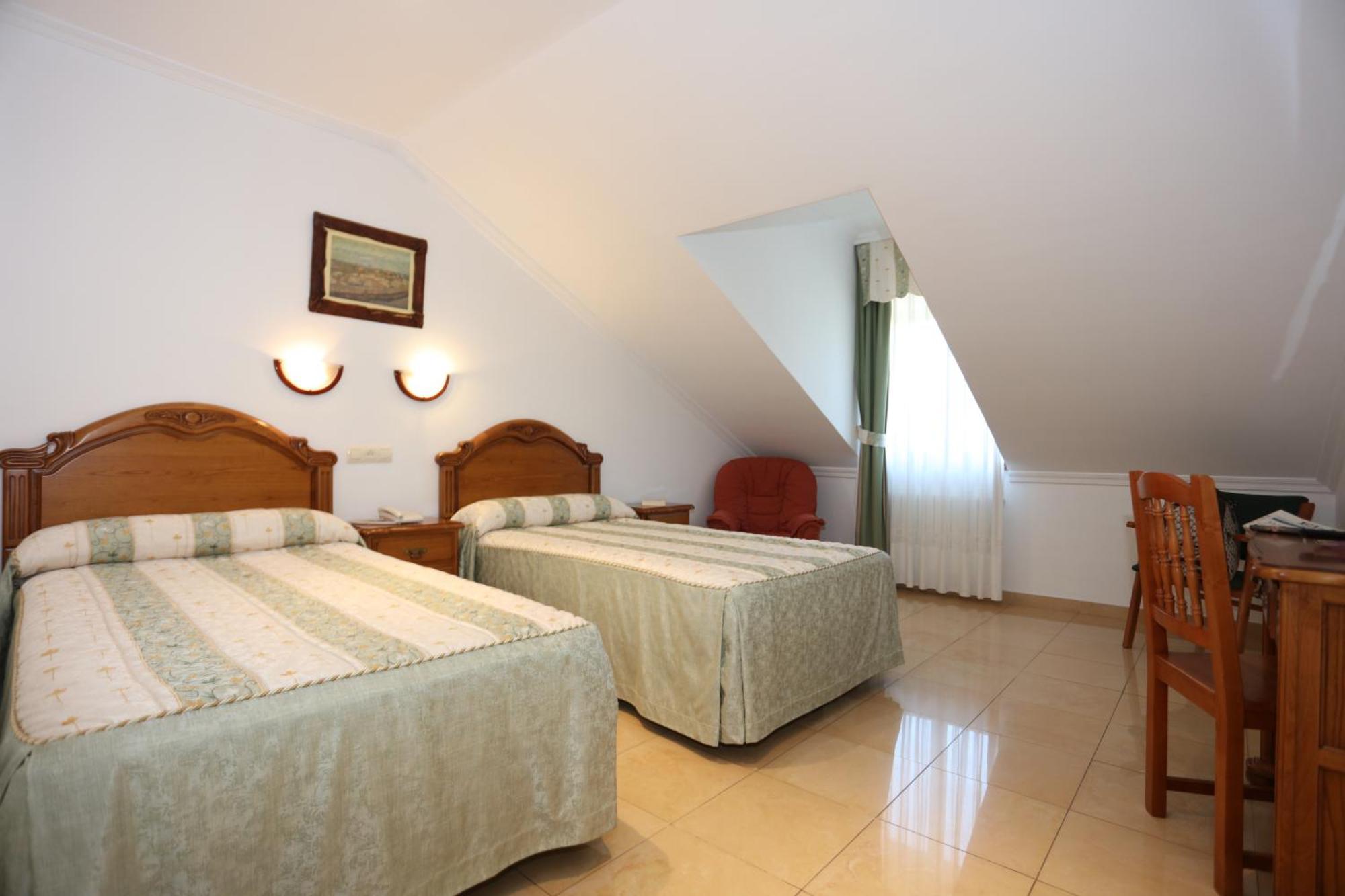 Hotel El Tilo Panes Oda fotoğraf