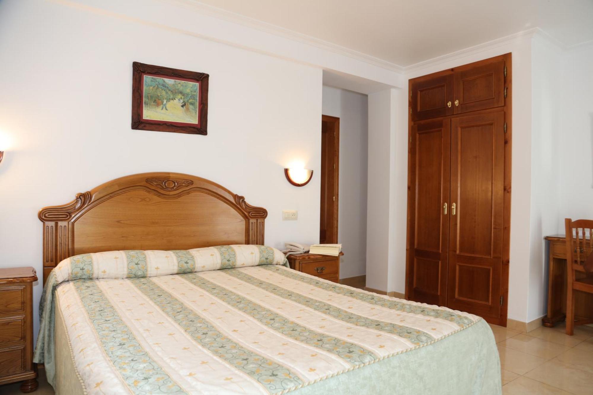 Hotel El Tilo Panes Oda fotoğraf