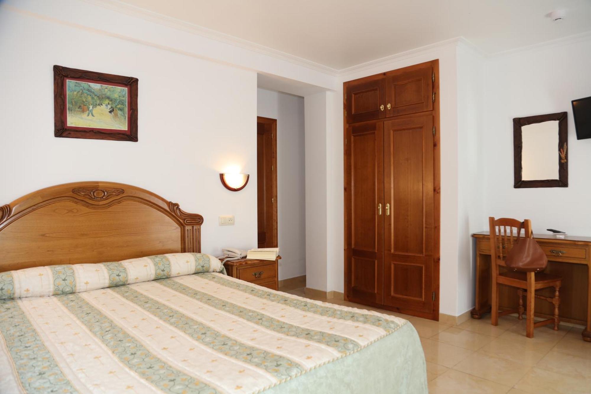 Hotel El Tilo Panes Oda fotoğraf