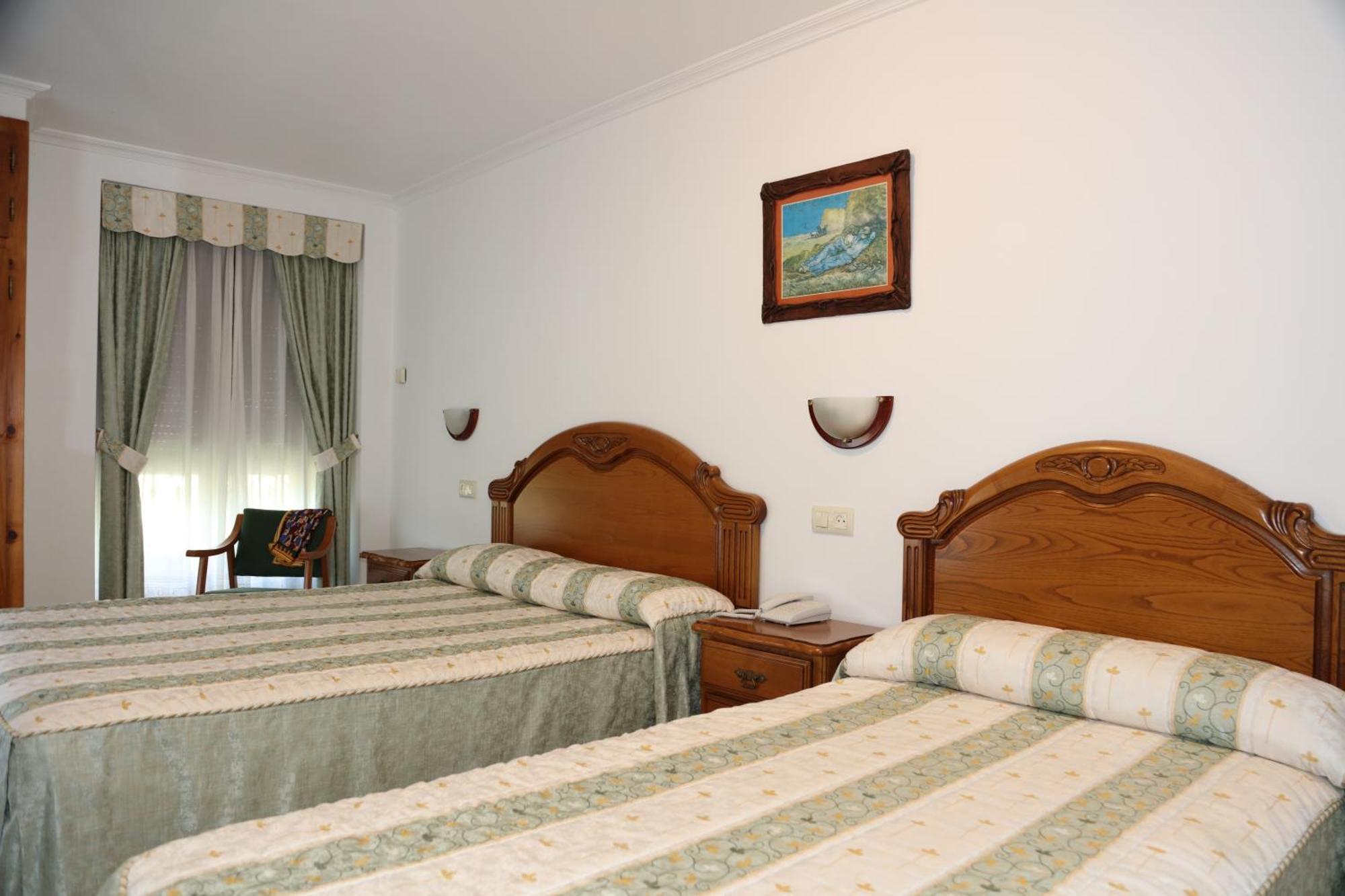 Hotel El Tilo Panes Oda fotoğraf