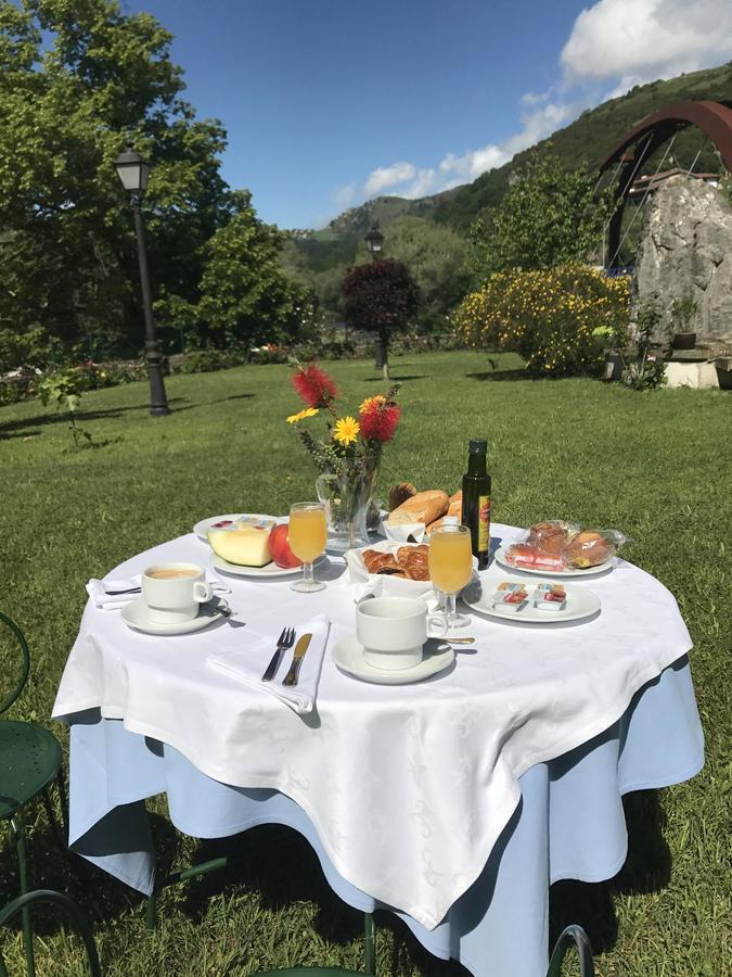 Hotel El Tilo Panes Dış mekan fotoğraf